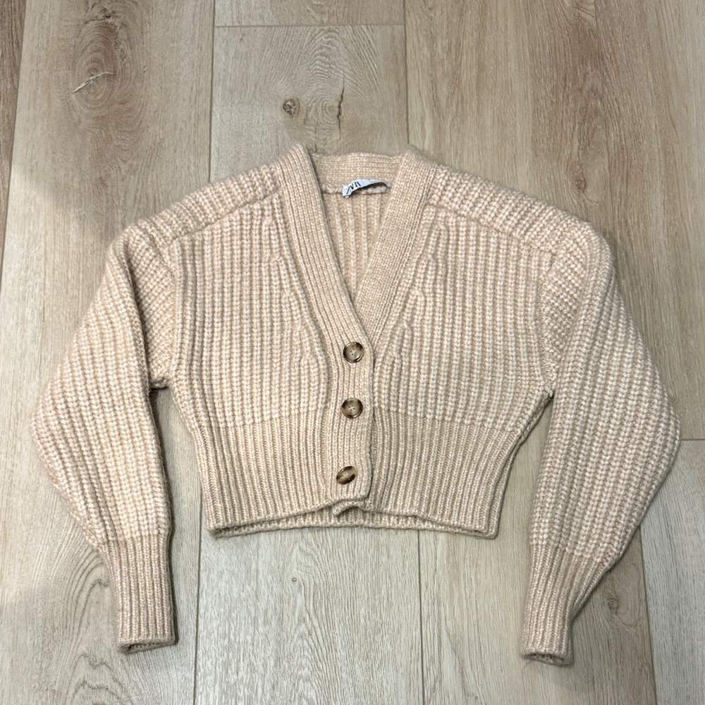 Zara Beige Cropped Button-Up Cardigan
